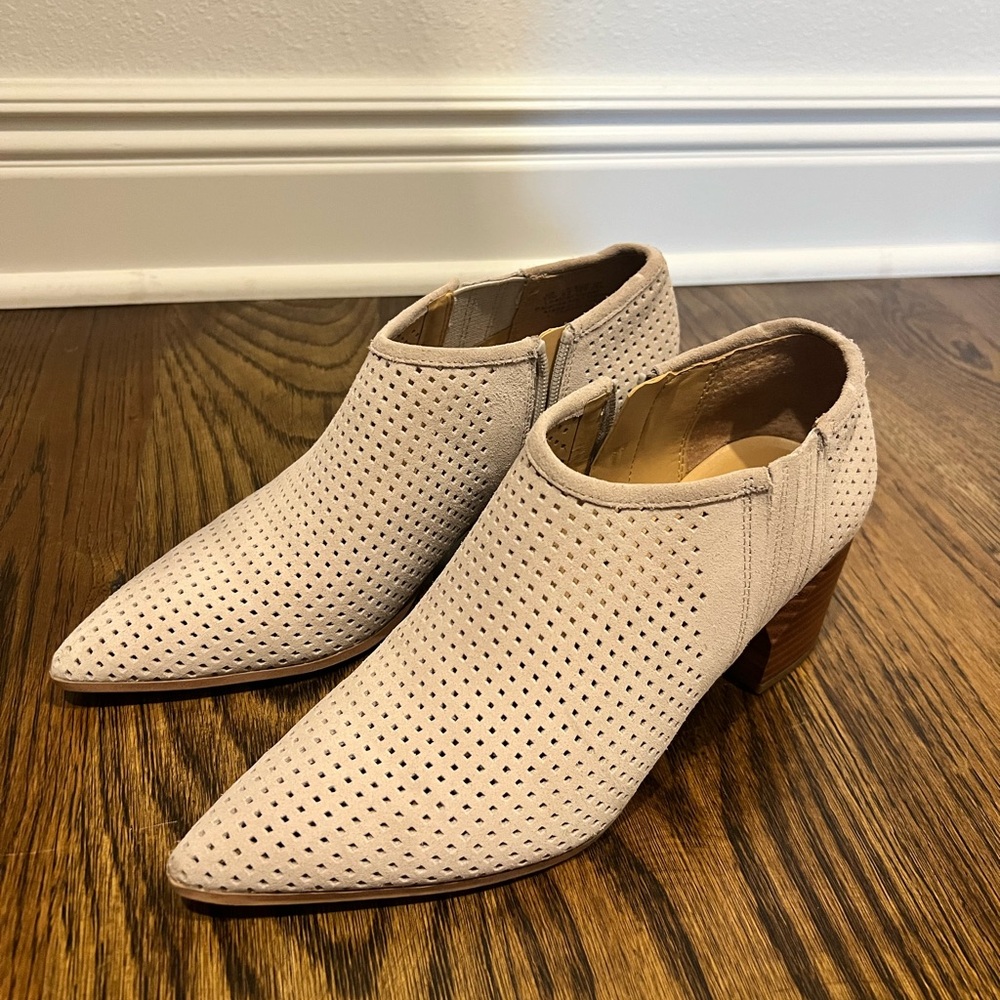 Franco Sarto women’s Heeled booties 9
